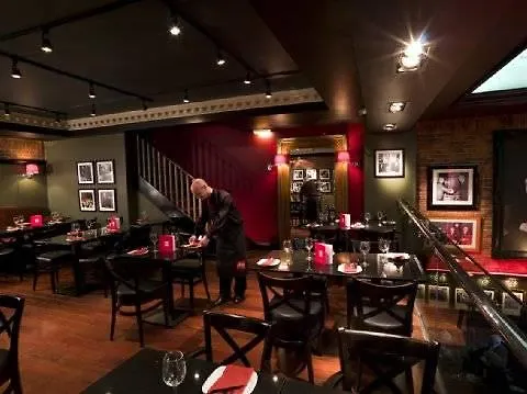 Szálloda Moxy Belfast City