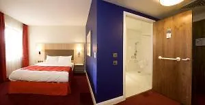 Hotel Moxy Belfast City