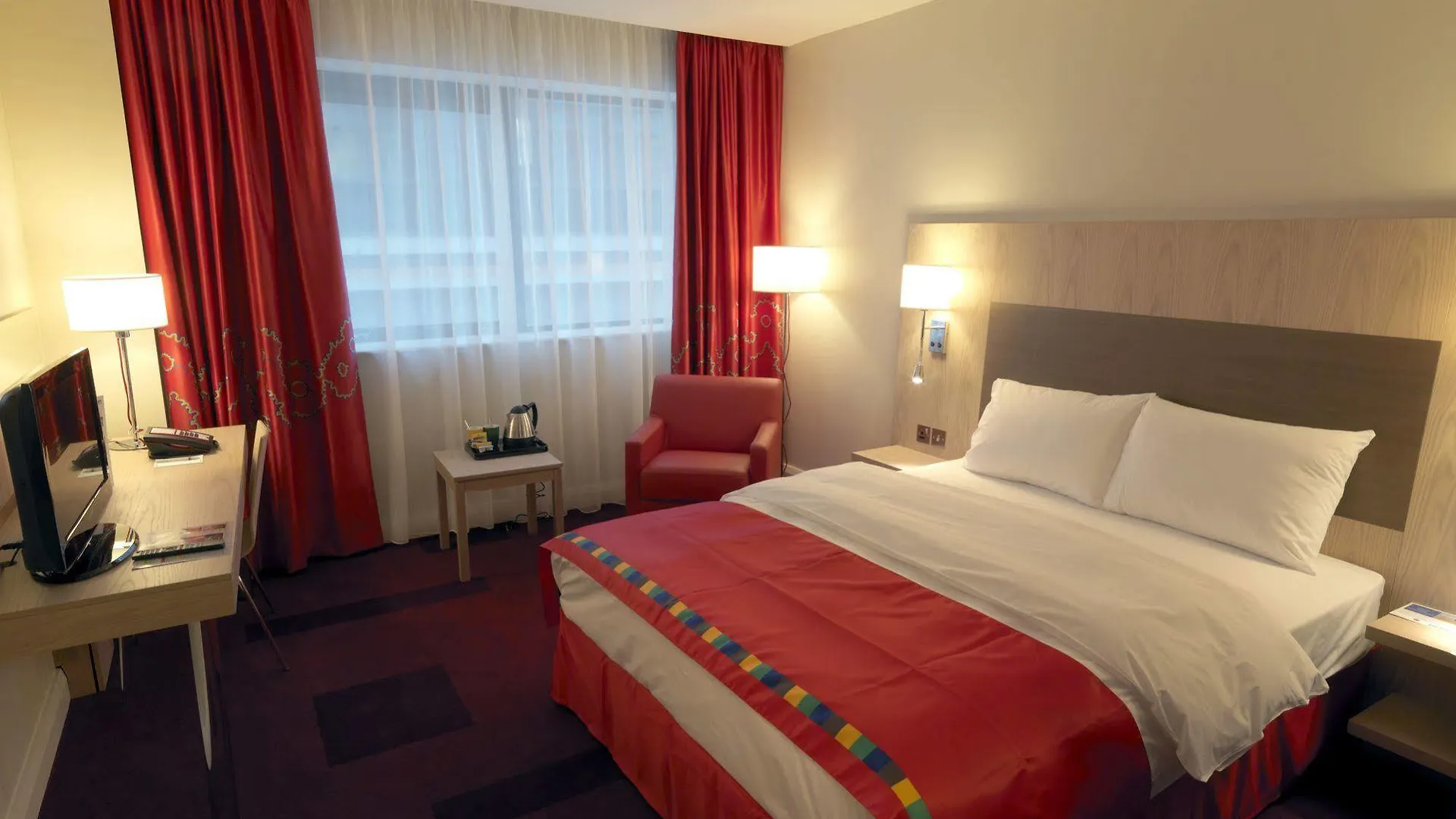 Moxy Belfast City 3*,  Royaume-Uni