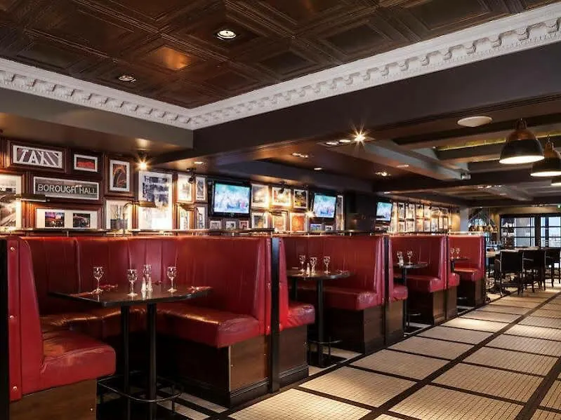 Moxy Belfast City 3*,  Royaume-Uni