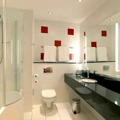 Moxy Belfast City 3*,  Egyesült Királyság