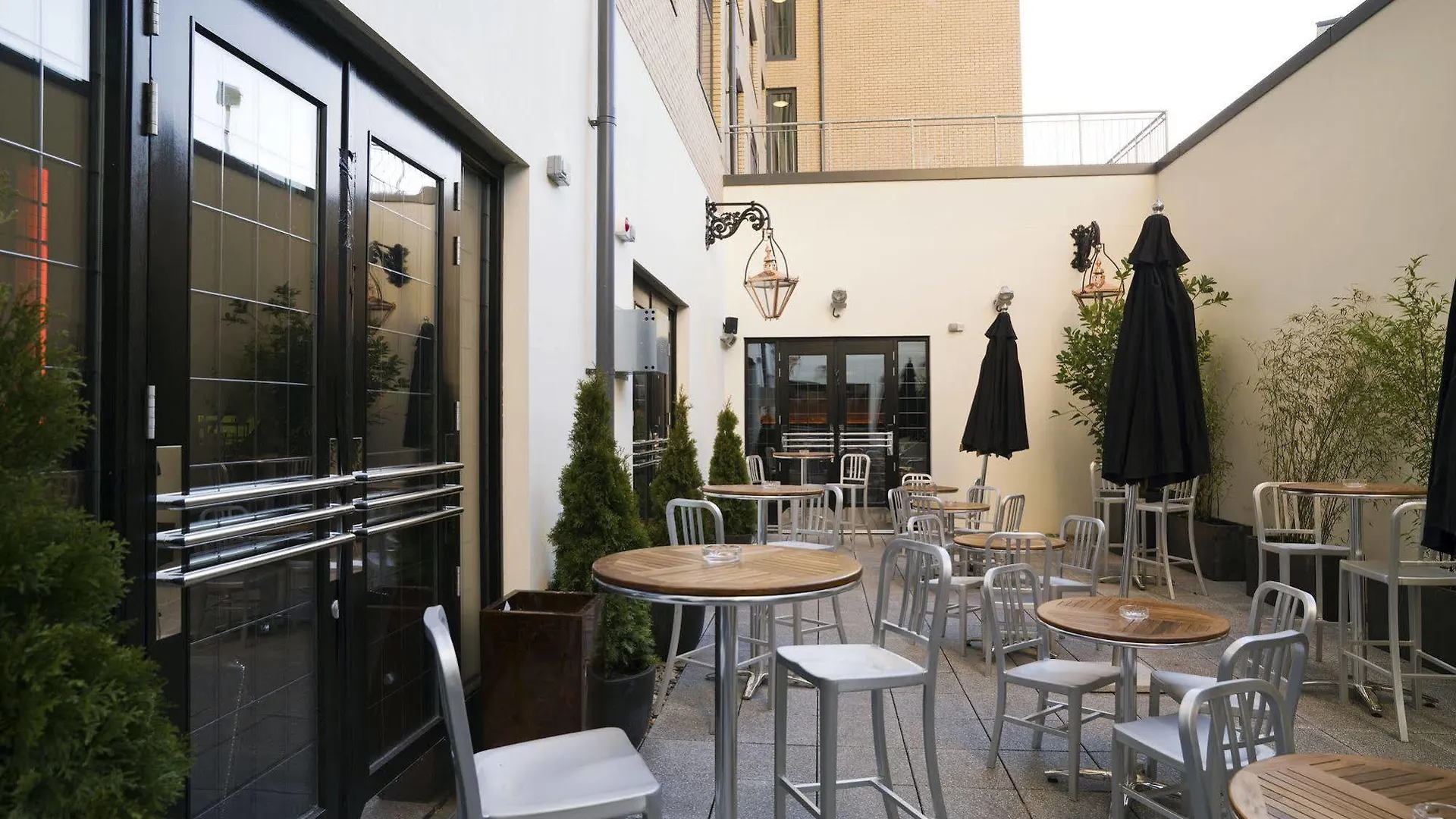 Moxy Belfast City Szálloda