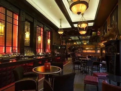 Moxy Belfast City